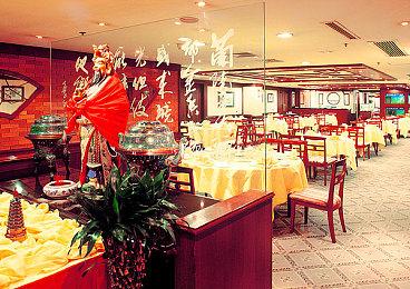 《喋血复仇》开发商：正式发售时机器人队友会聪明些